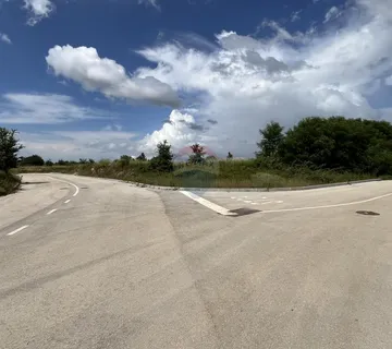 Istra, Poreč - okolica - građevinsko zemljište u poslovnoj zoni - cover