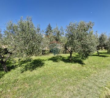 Istra,Peruški-građevinsko zemljište,infrastruktura uz teren,493m2 - cover