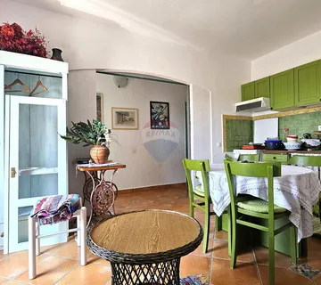 Istra, Savudrija- stan s okućnicom blizu mora - cover