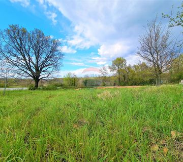 Istra,Brtonigla-Građevinske parcele na rubnom dijelu grada - cover