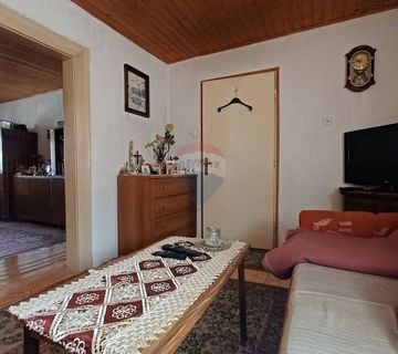 Skrad- kuća sa manjom okućnicom 70 m2 - cover