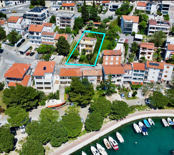 Crikvenica - stara vila na atraktivnoj lokaciji - cover