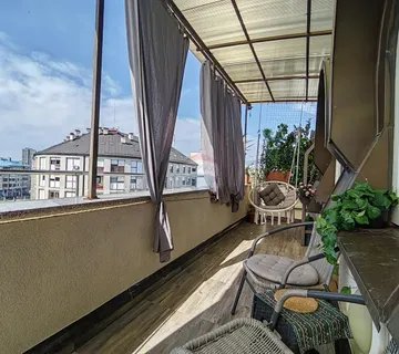 Zagreb, Trešnjevka - VMD zgrada - četverosobni stan s garažom - cover
