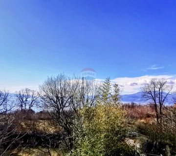 Rijeka, Pulac, 910m2 građevinskog terena na parceli od 2298m2 s pogledom - cover