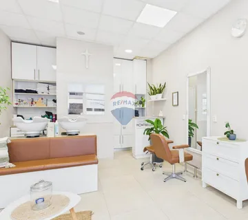 Zagreb, Siget, Avenue Mall, frizerski salon - cover