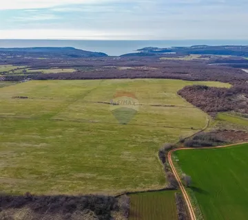 Kaštelir, okolica - Veliko poljoprivredno zemljište otvorenog pogleda - cover