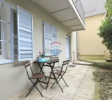 Zagreb, Centar - stan u prizemlju s parkingom - cover