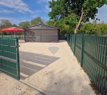 Istra,Peroj,vikend kućica na poljoprivrednom zemljištu - cover