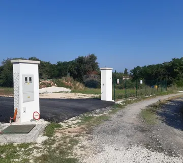 Istra, Kanfanar građevinska parcela - cover