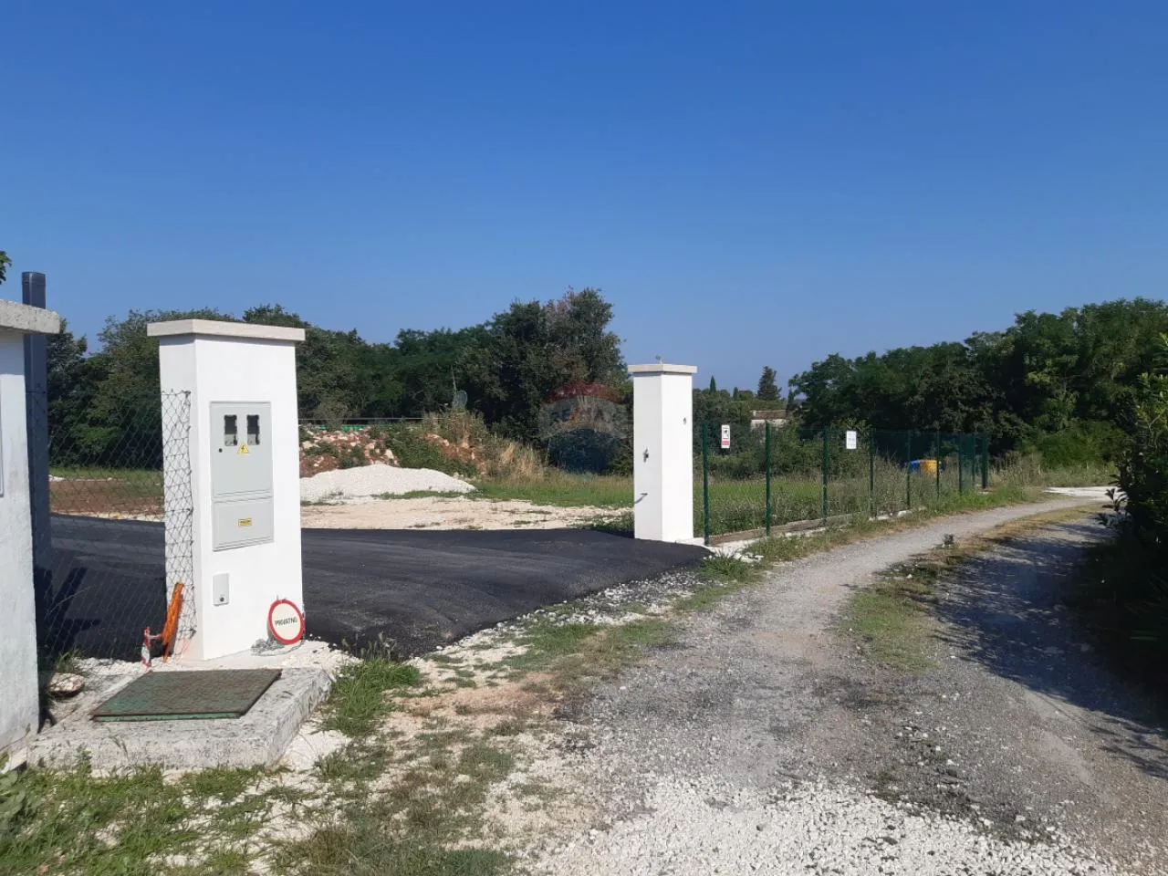 Istra, Kanfanar građevinska parcela - cover