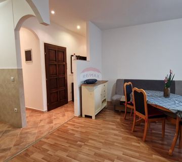 Istra, Rovinj, Stari Grad, stan 3S+DB - cover