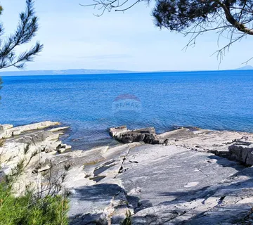 Istra, Kavran - vikend zemljište 50 m od plaže - cover