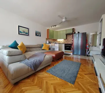 OTOK KRK,NJIVICE - apartman na prodaju 250 metara do mora i plaže - cover