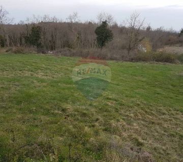 ISTRA, okolica Višnjana, građevinsko zemljište od 2114m2 - cover