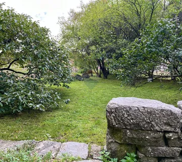 Kastav, Spinčići, autohtona kamena kuća za adaptaciju, zemljište od 858 m2, blizina Opatije - cover