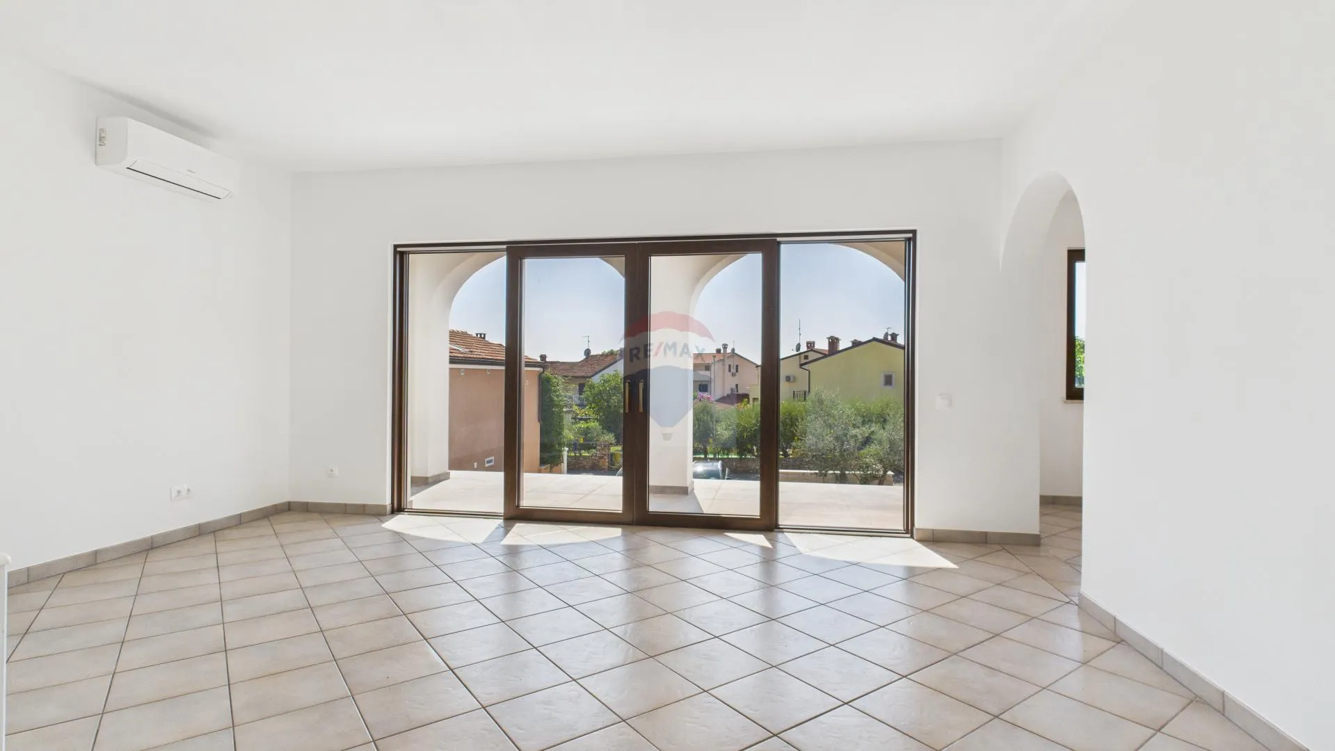 Istra, Rovinj - stan na prvom katu 95 m2 - cover