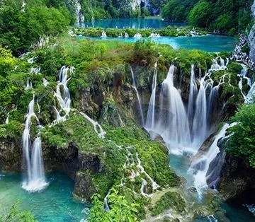 Plitvička jezera 26000m2 građevinskog zemljišta u neposrednoj blizini jezera! - cover