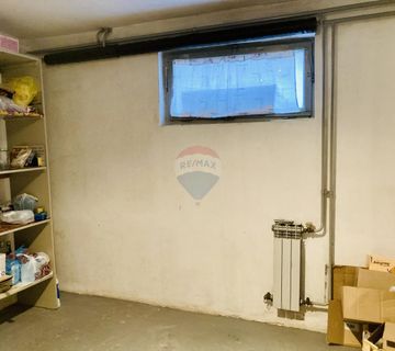 Zagreb, Gračani, kuća 296 m2, okućnica 599 m2, garaža - cover
