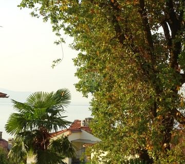 Opatija, centar - 3S stan, garaža - cover