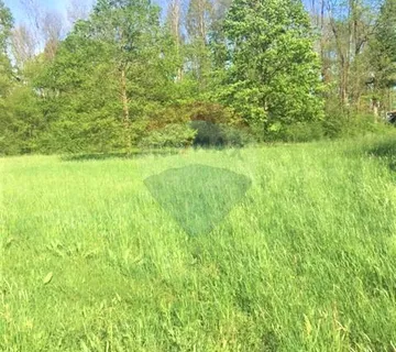 Zagreb; Pisarovina građevinsko zemljište na odličnoj lokaciji - cover