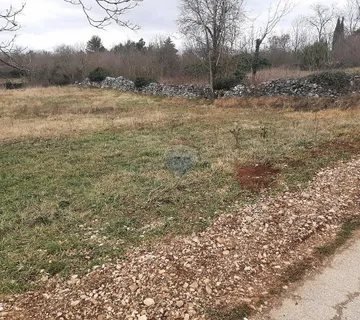 Istra, Žminj okolica pravilna građevinska parcela 1582m2 - cover