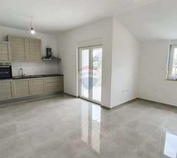 Istra, Šišan - stan za dugoročni najam, 90m2, 3 spavaće sobe - cover
