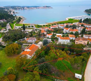 Rovinj,građevinska parcela javne-društvene namjene,200m od mora - cover