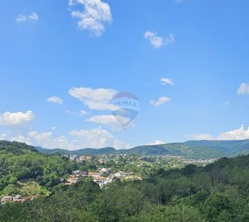 Zagreb, Vrhovec - kuća s dva etažirana stana - cover