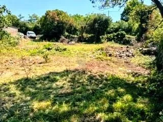 Hreljin, građevinski teren od 1310m2 s otvorenim pogledom - cover