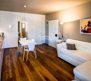 Rovinj,kvalitetan stan u centru,50m2 - cover