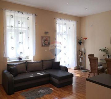 Crikvenica - stan 82m2 strogi centar - cover