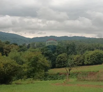 Karlovac, poljoprivredno zemljište 990 m2 - cover