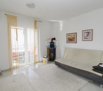 Istra, Fažana - dvosoban stan, blizina plaže - cover