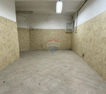 Rijeka, Sušak - stan + poslovni prostor 66+55m2 - cover