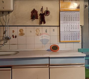 Ogulin,Vitunj - prodaje se drvena kuća sa okućnicom - cover