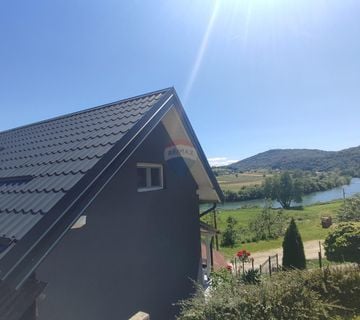 Karlovac-okolica,kuća kod rijeke Korane - cover