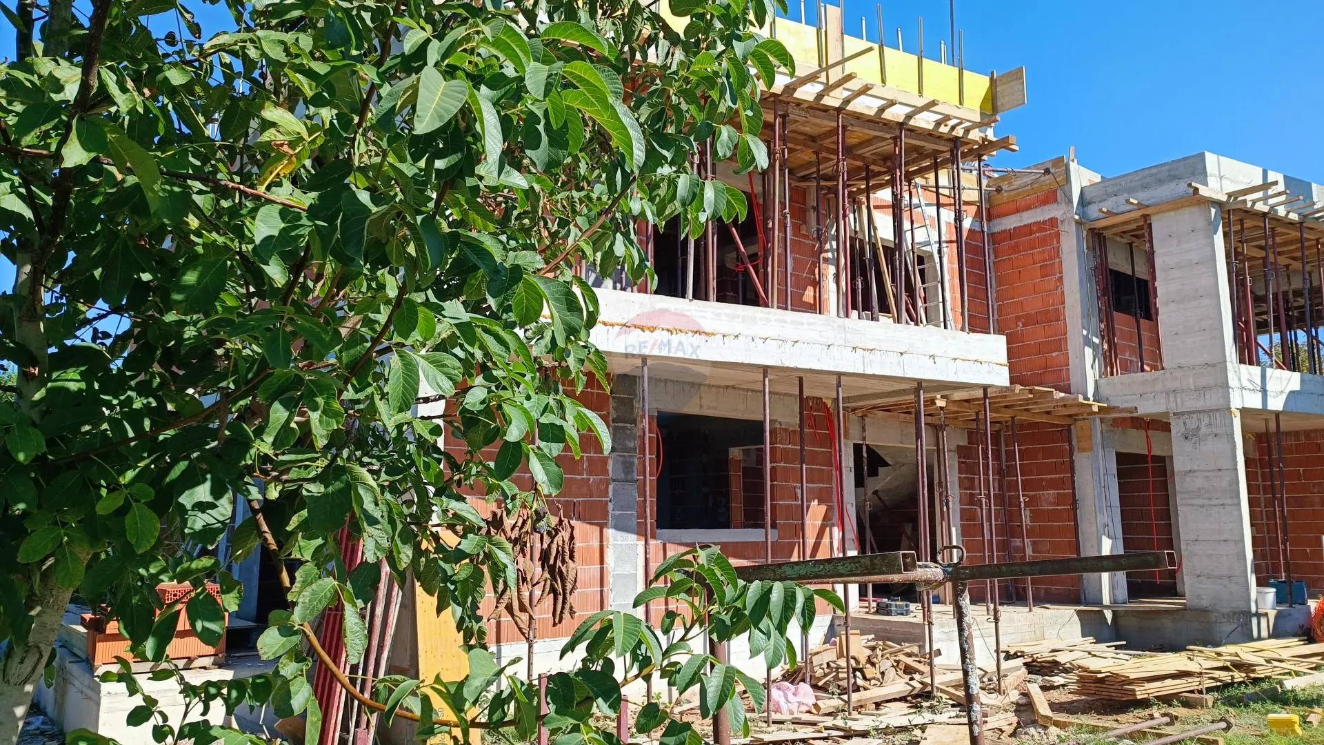 Istra, Kanfanar- stan na prvom katu -pogled more - cover