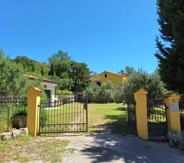 Baška - posebna kuća - cover