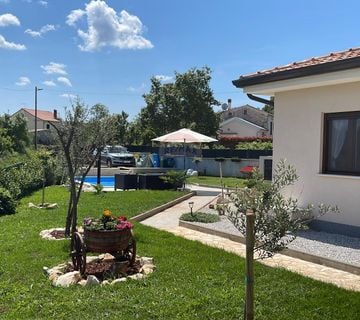 Istra , Poreč okolica - Kuća s bazenom i ljetnom kuhinjom - cover