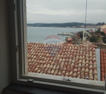 Istra, Rovinj, TOP pozicija, 95m2, Renoviran stan s pogledom na more - cover