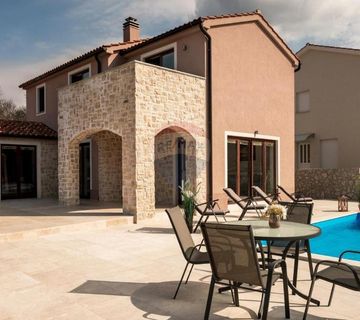 OTOK KRK,MALINSKA-villa sa bazenom - cover