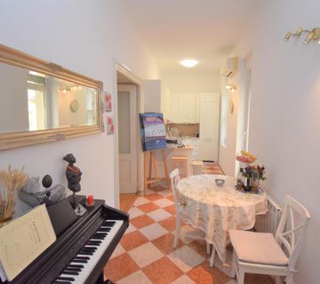 Zagreb, Centar, četverosoban stan 90 m2 (moguća zamjena) - cover