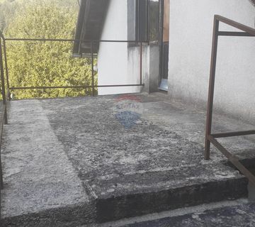 Kuća- za prodaju- Moravice,Gorski kotar - cover
