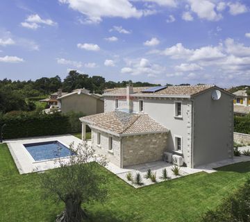 ISTRA, BARBAN - Građevinsko zemljište 700 m2 sa dozvolama - cover