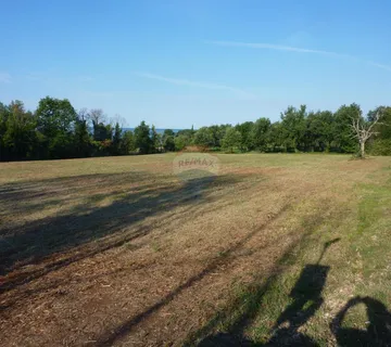 Građevinsko zemljište u Poreču u blizini mora za izgradnju Hotela - cover