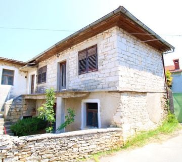 Kanfanar, 2km starina za adaptaciju - cover
