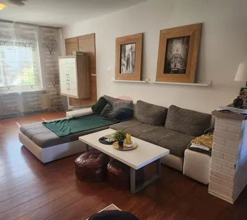 Velika Gorica - Centar, Kromosovo naselje - cover