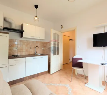 Istra - Rovinj centar - jednosoban stan 27 m2 - cover