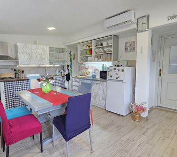 ISTRA, KAVRAN - Kuća sa dvije spavaće sobe - cover