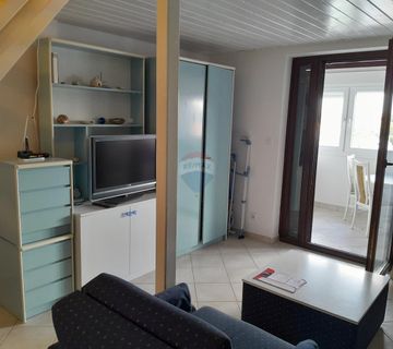 Istra,Barbariga,apartman sa zatvorenom lođom - cover